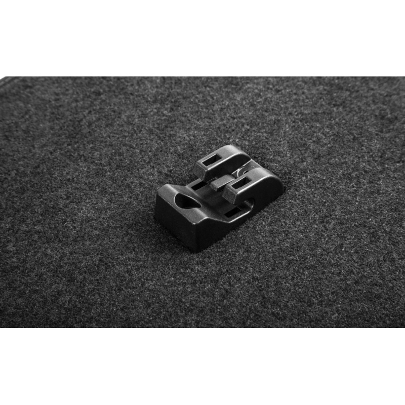 5LJ061100_3.jpg