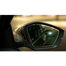 KÜLJEPEEGLI KLAAS, isetumenev ja elektriliselt kokkuklapitav Side View Assist